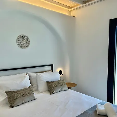 Apellon Mykonos Luxury Seaview Retreat *